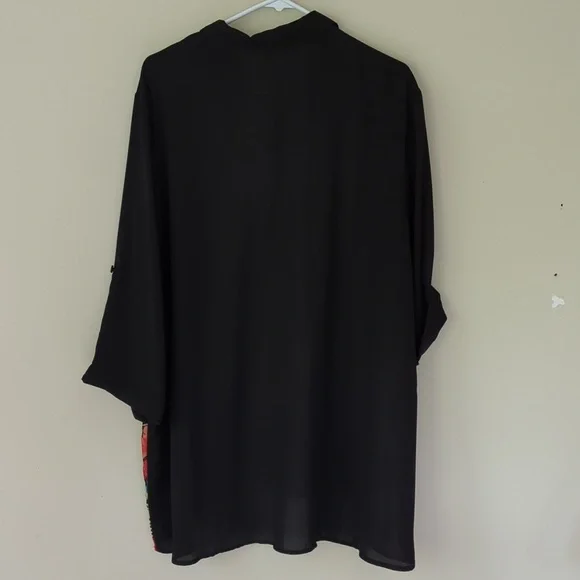 Roz & Ali Floral Sheer Button Down Tropical Blouse Woman 2X Black Blue - Picture 11 of 16